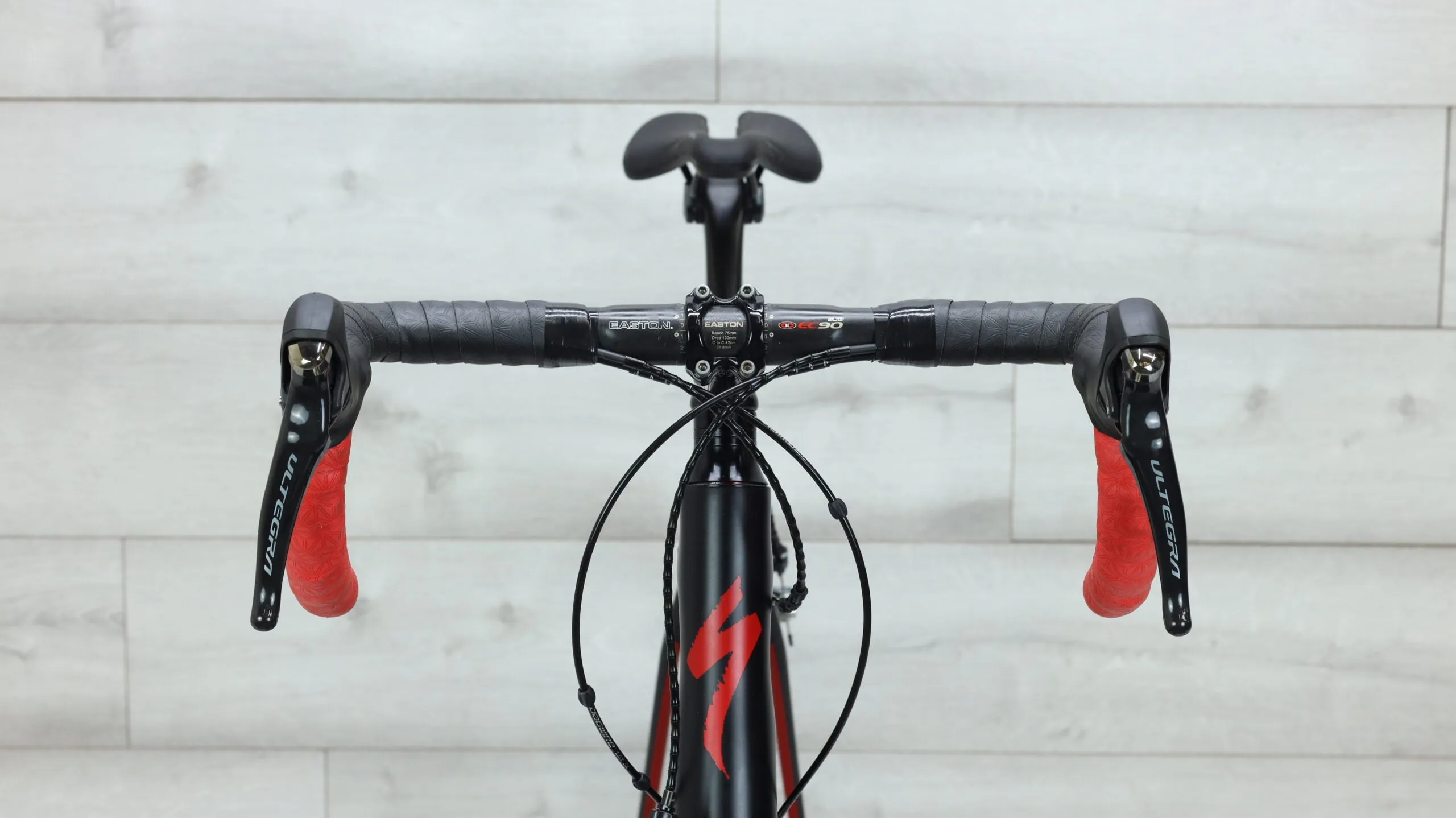 2014 Specialized Allez Race  Road Bike - 58cm