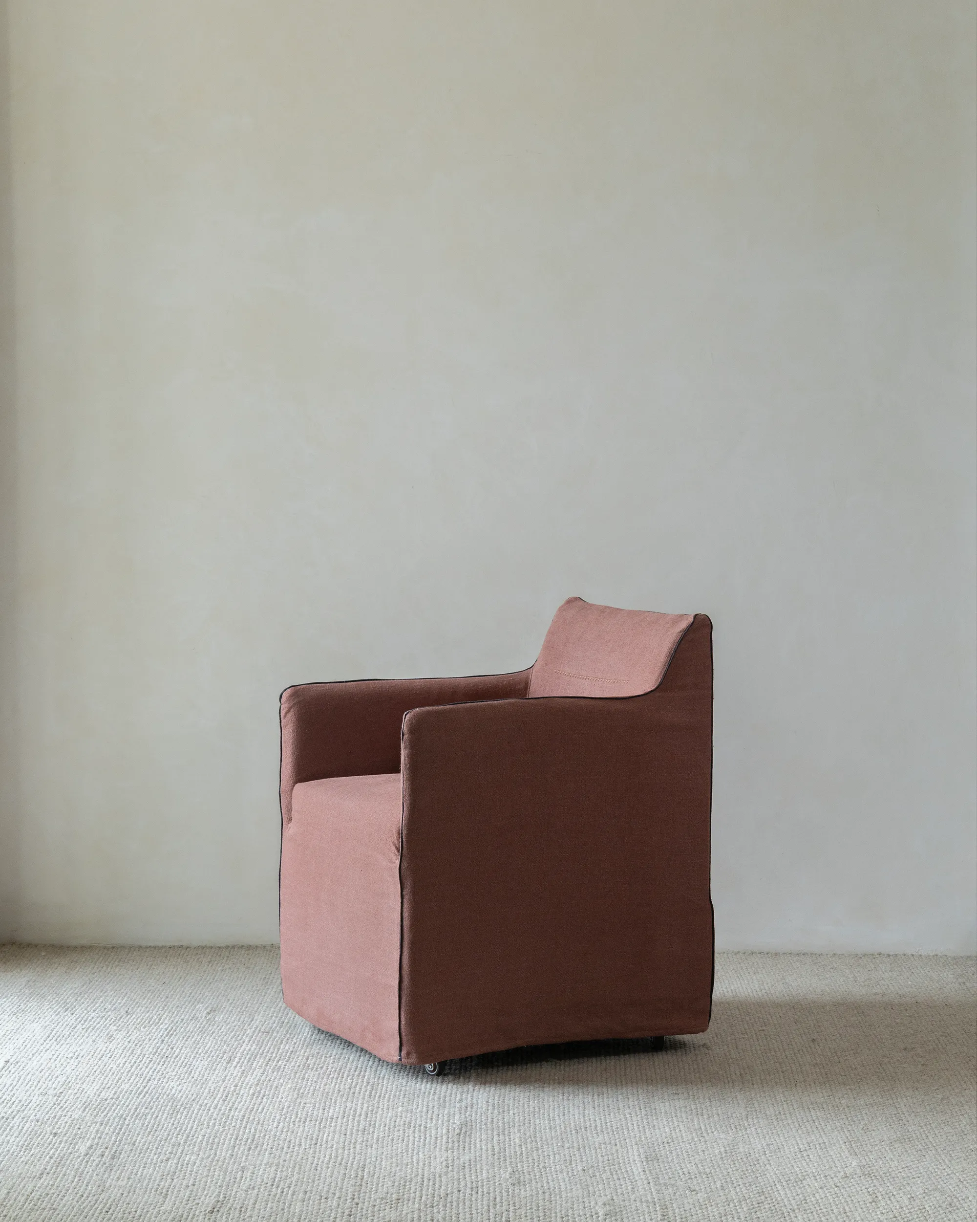 Ducy Linen Slipcover Chair