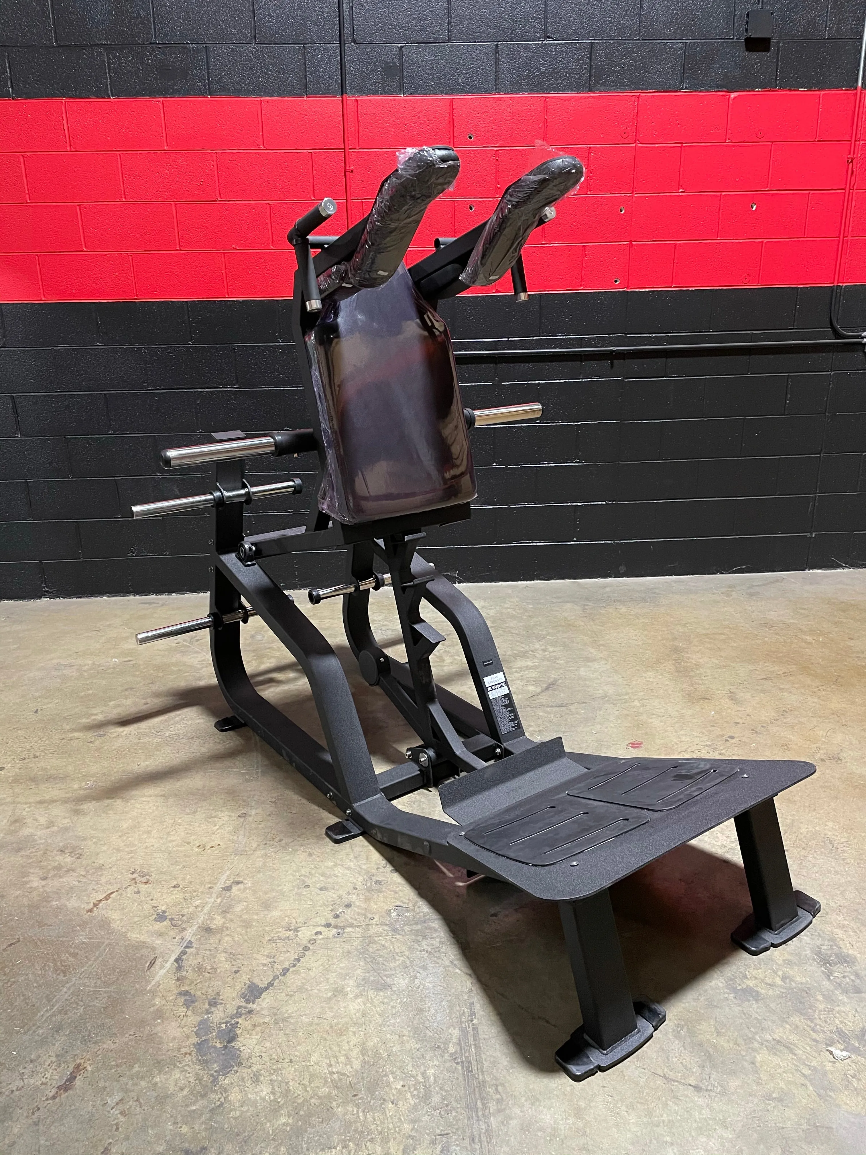 Plate Loaded Super V-Squat Standing Leg Press TZ-5061